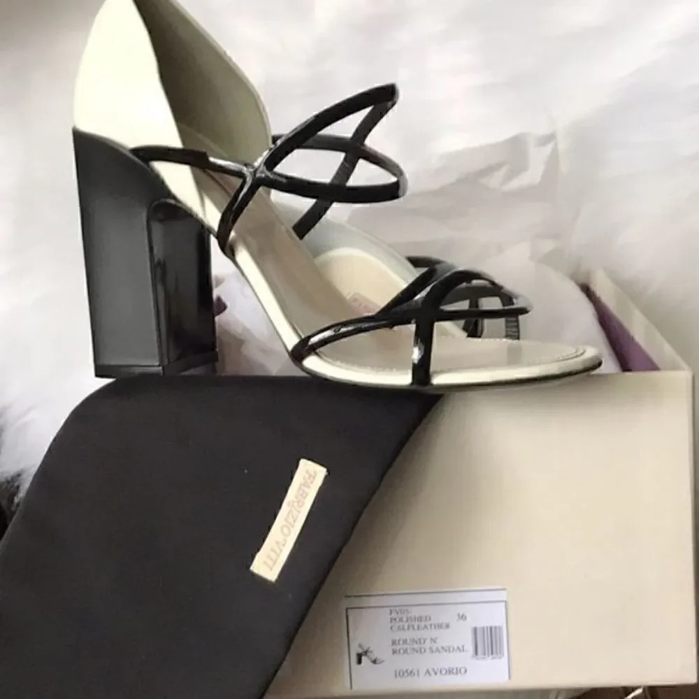FRABRIZIO VITI Heels - Picture 7 of 8